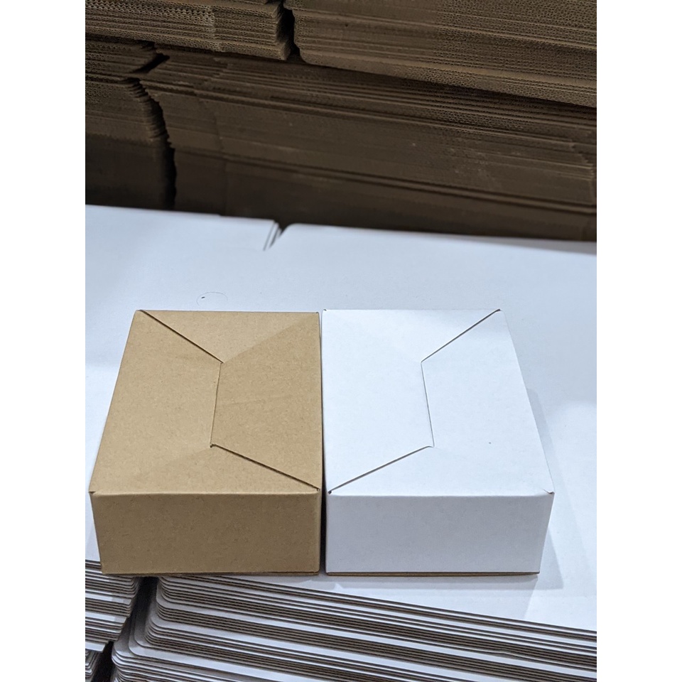 50 HỘP CARTON ĐÁY GÀI NẮP ĐẬY ĐỰNG PHỤ KIỆN SIZE 15X10X5CM