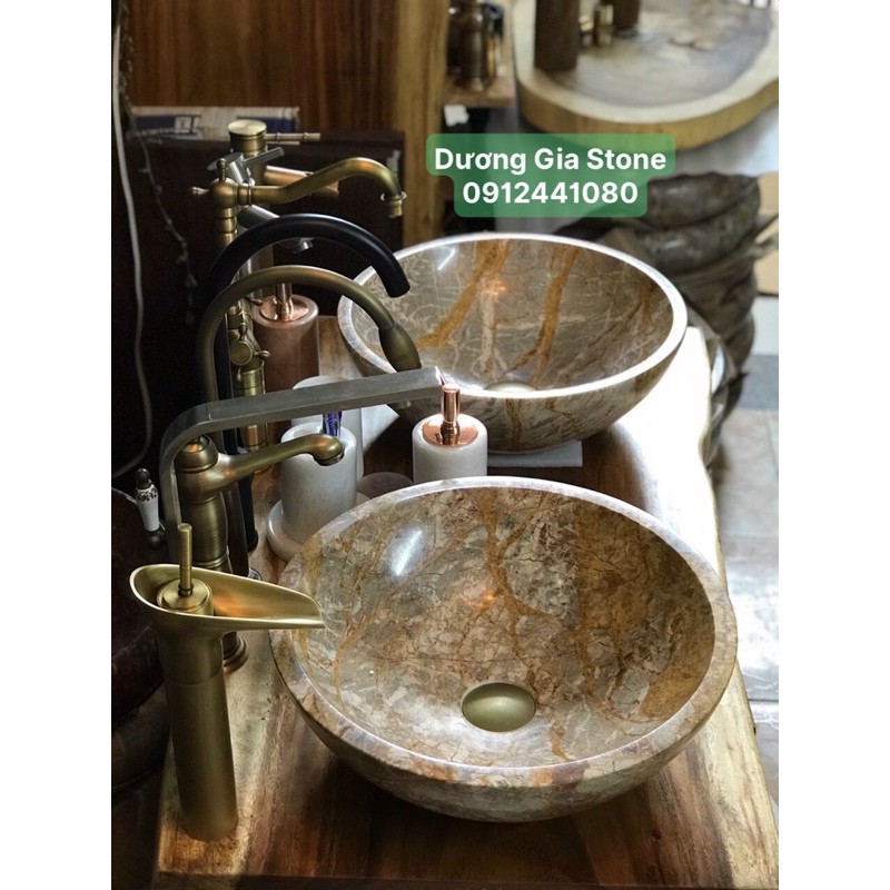 trọn 1 bộ lavabo-mặt me Tây-vòi trúc-xã đồng- bình xà bông | BigBuy360 - bigbuy360.vn