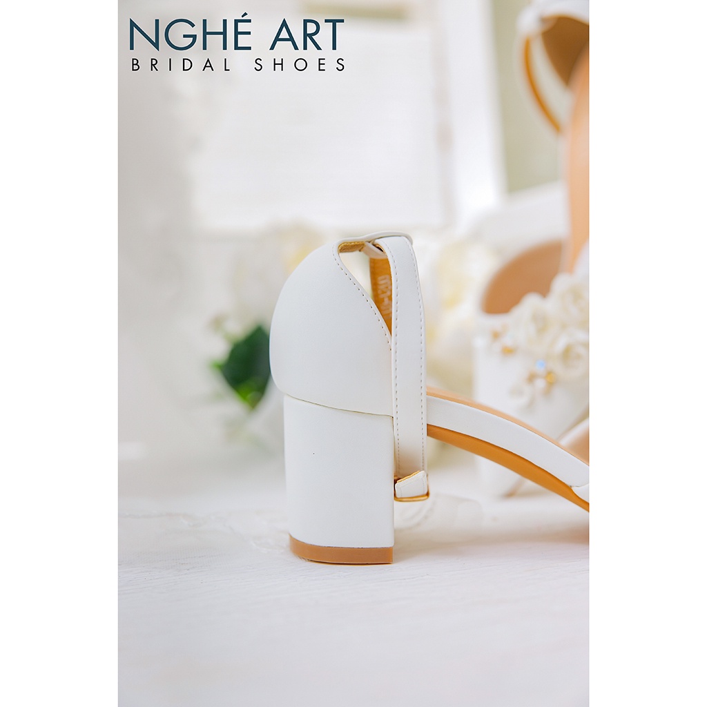 Giày cưới Nghé Art quai ngang đính hoa 216-06
