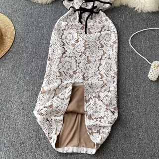 ( sẵn S) đầm ren body cổ V dự tiệc