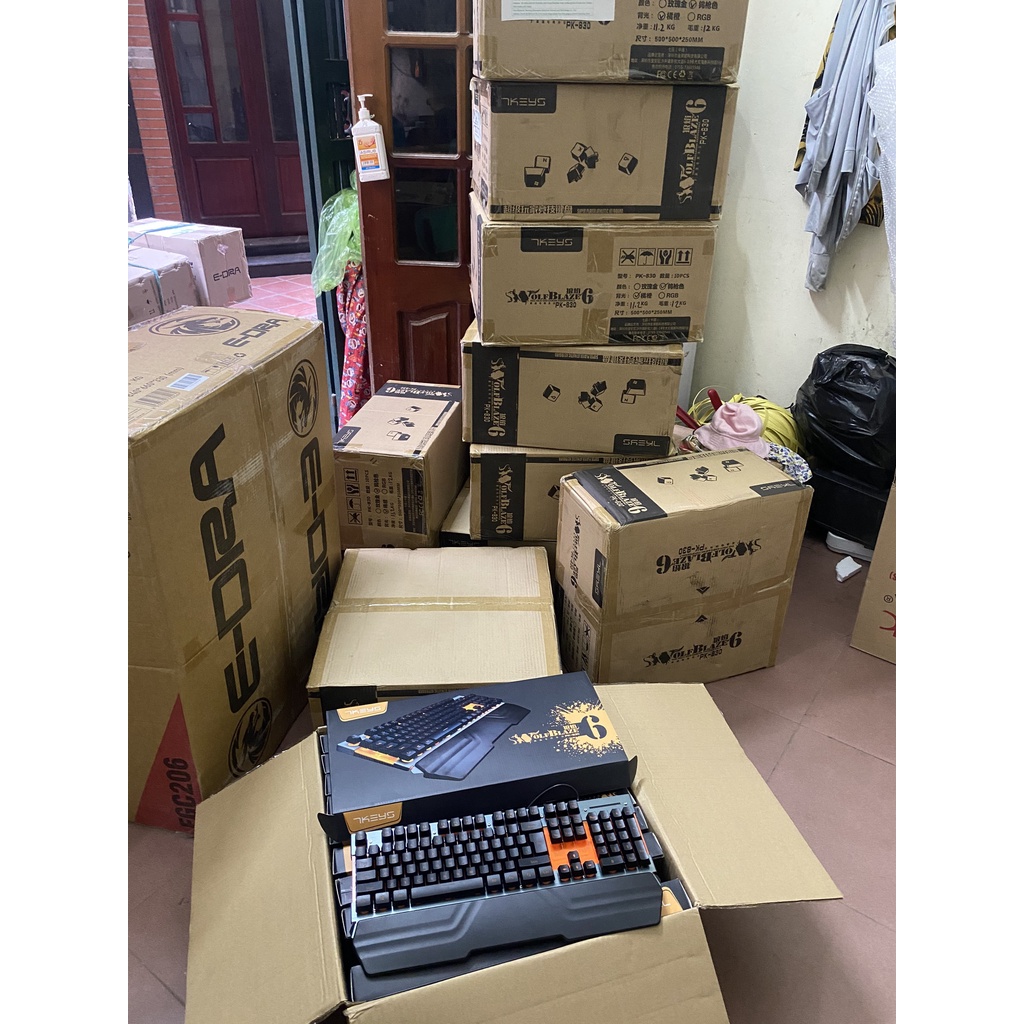 Bàn phím giả cơ JKEY SWOLF BLAZE 6 PK830 có led chống nước, chống va đập, có kê tay, bảo hành 12 tháng