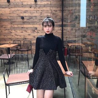610 đầm yếm