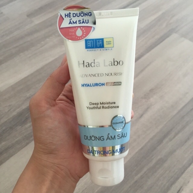 Sửa rửa mặt Hada labo dưỡng ẩm màu trắng 80g