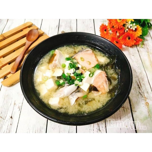 Tương Miso Dashi Trộn Sẵn Marukome 750G