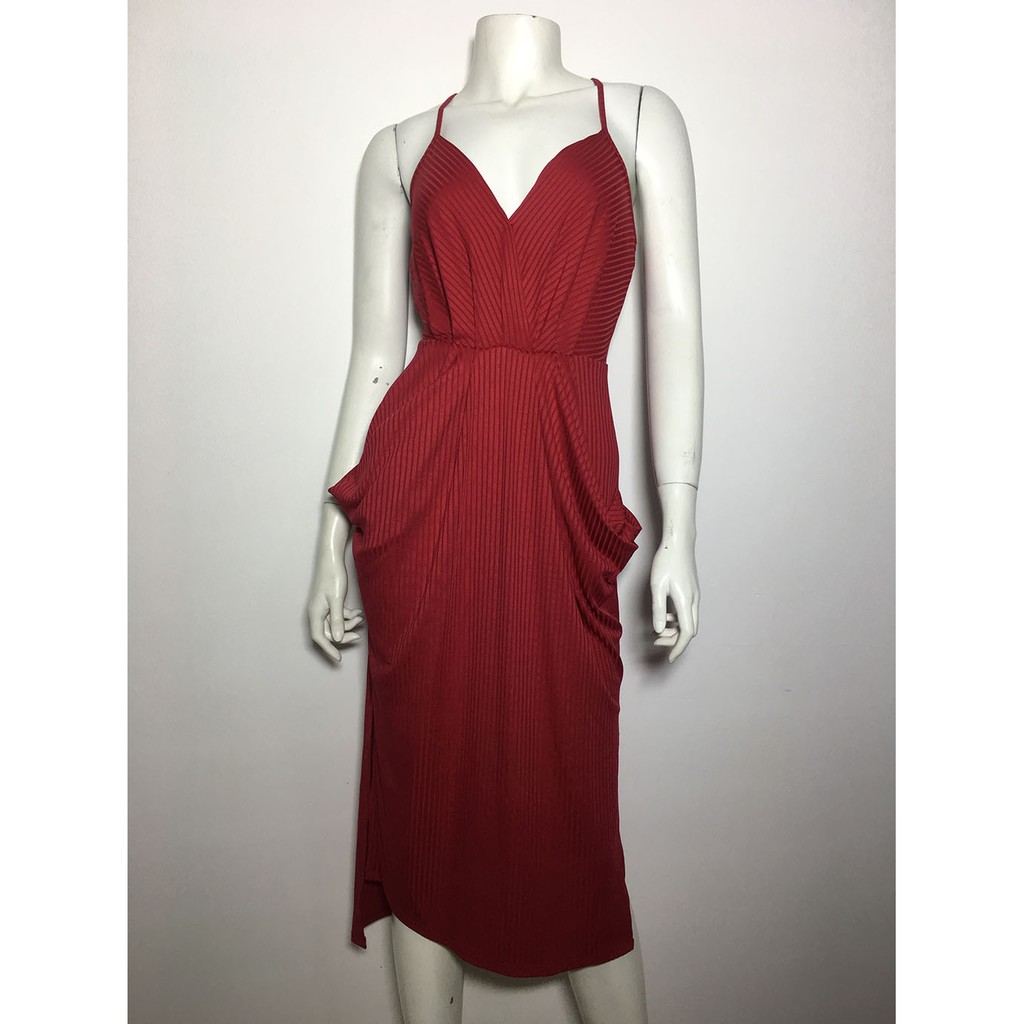 Đầm dự tiệc nữ thun hiệu BCBG 2 dây cổ tim nhấn eo màu đỏ size XXS chính hãng