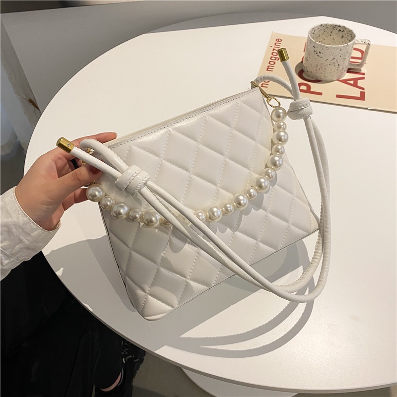 Túi Đeo Chéo Nhỏ Đính Ngọc Trai Thời Trang Mùa Hè Cao Cấp Phổ Biến
