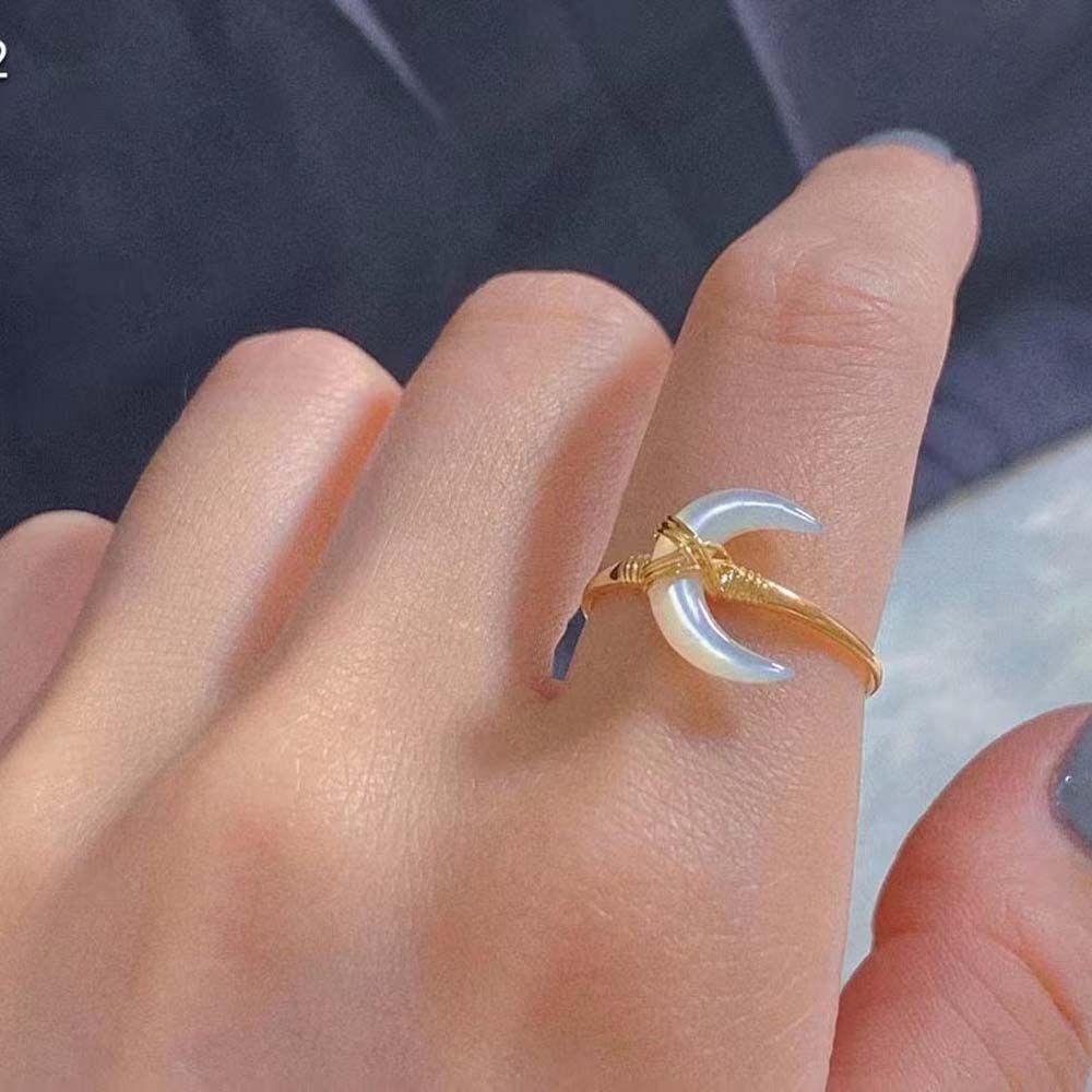 Nhẫn Thời Trang Siêu Mỏng Hình Mặt Trăng Lưỡi Liềm Đơn Giản Cho Nữ