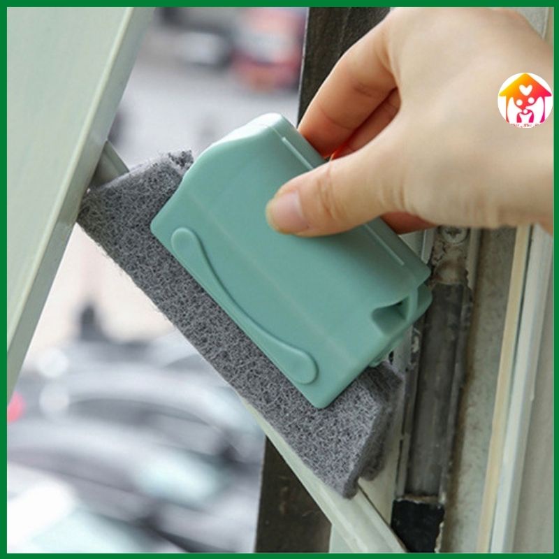 Bàn chải làm sạch vệ sinh khe rãnh cửa sổ đa năng tiện dụng