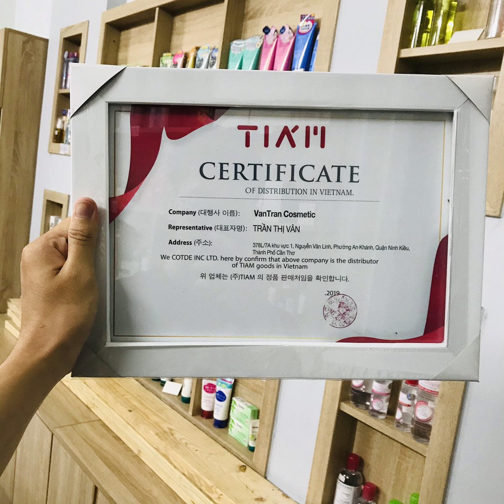 Bộ sản phẩm dưỡng trắng da, làm mờ thâm TIA'M My Signature  Red C