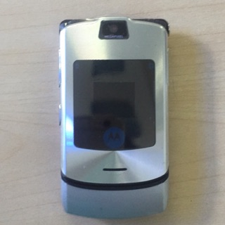 MOTOROLA V3i chính hãng