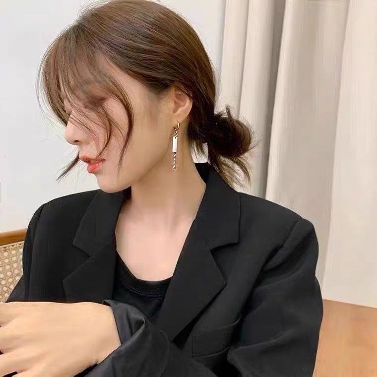 Bông tai nữ thanh lịch dễ thương tua rua xinh xắn Hàn Quốc mẫu mới