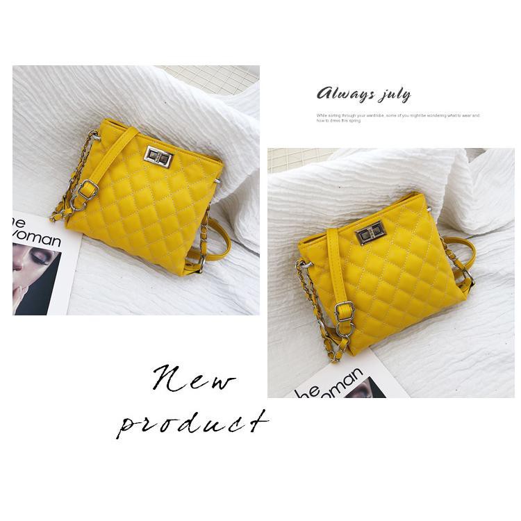 Túi xách trần trám khóa chữ thập da siêu mềm