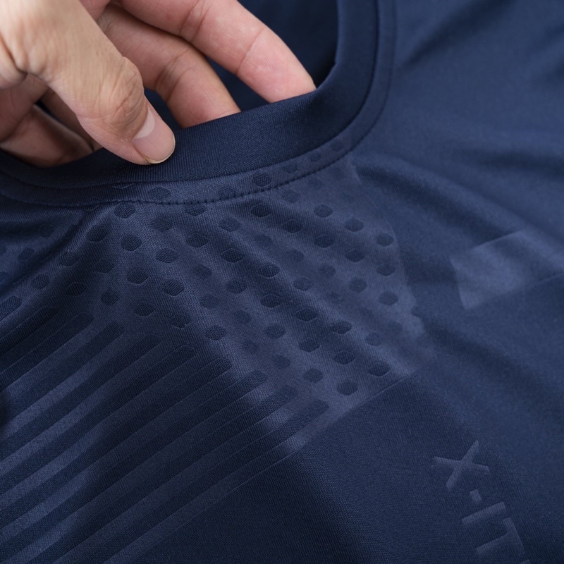 Áo thun nam tay dài  giữ nhiệt thể thao nam co giãn giữ ấm màu sắc trẻ trung và năng động