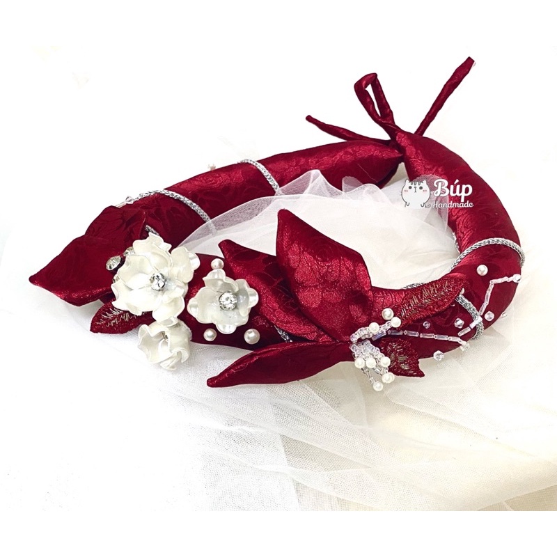 Mấn gấm cô dâu mấn áo dài đính hoa lá