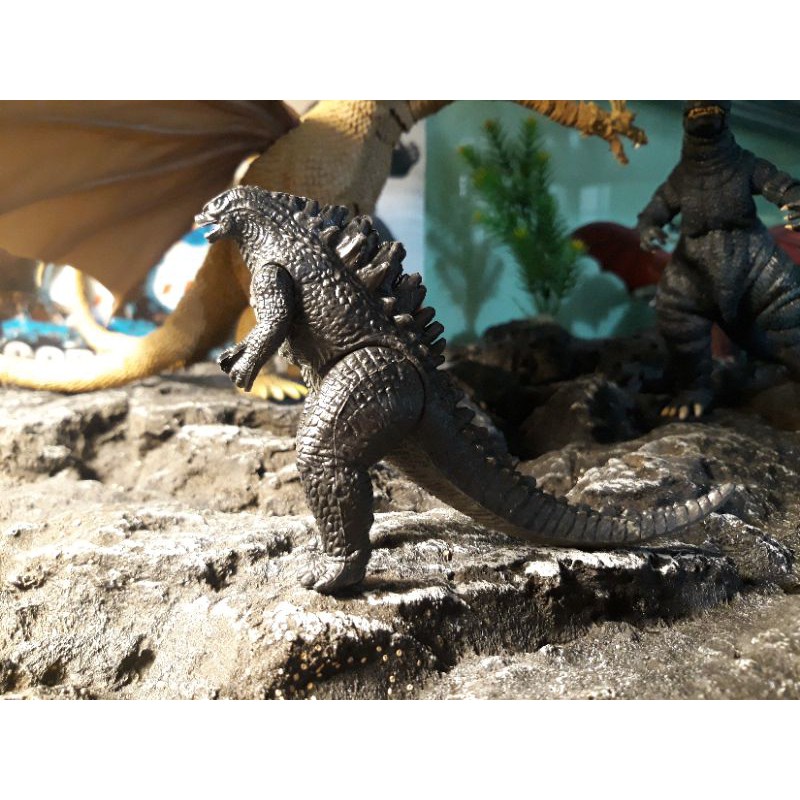 mô hình đồ chơi khủng long Godzilla 2014.