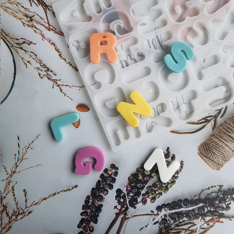 Khuôn Silicone Làm Bánh Tạo Hình 26 Chữ Cái Tiếng Anh Độc Đáo Tiện Dụng