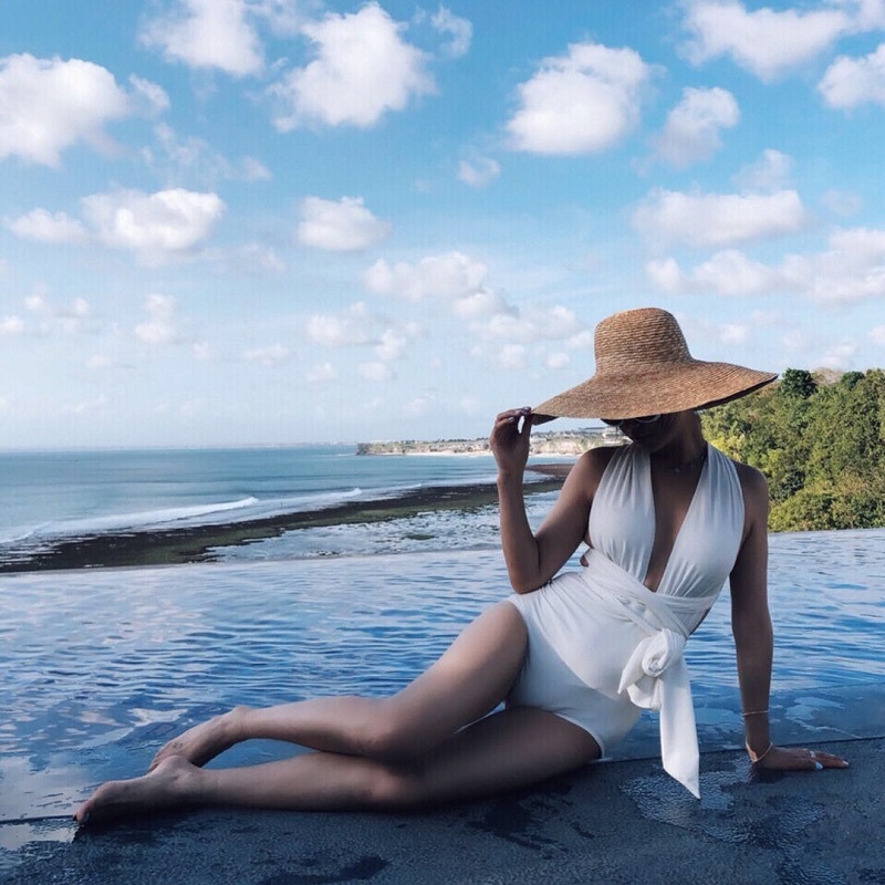 Bộ bơi - bikini nữ đi biển màu trắng vải co dãn siêu xinh