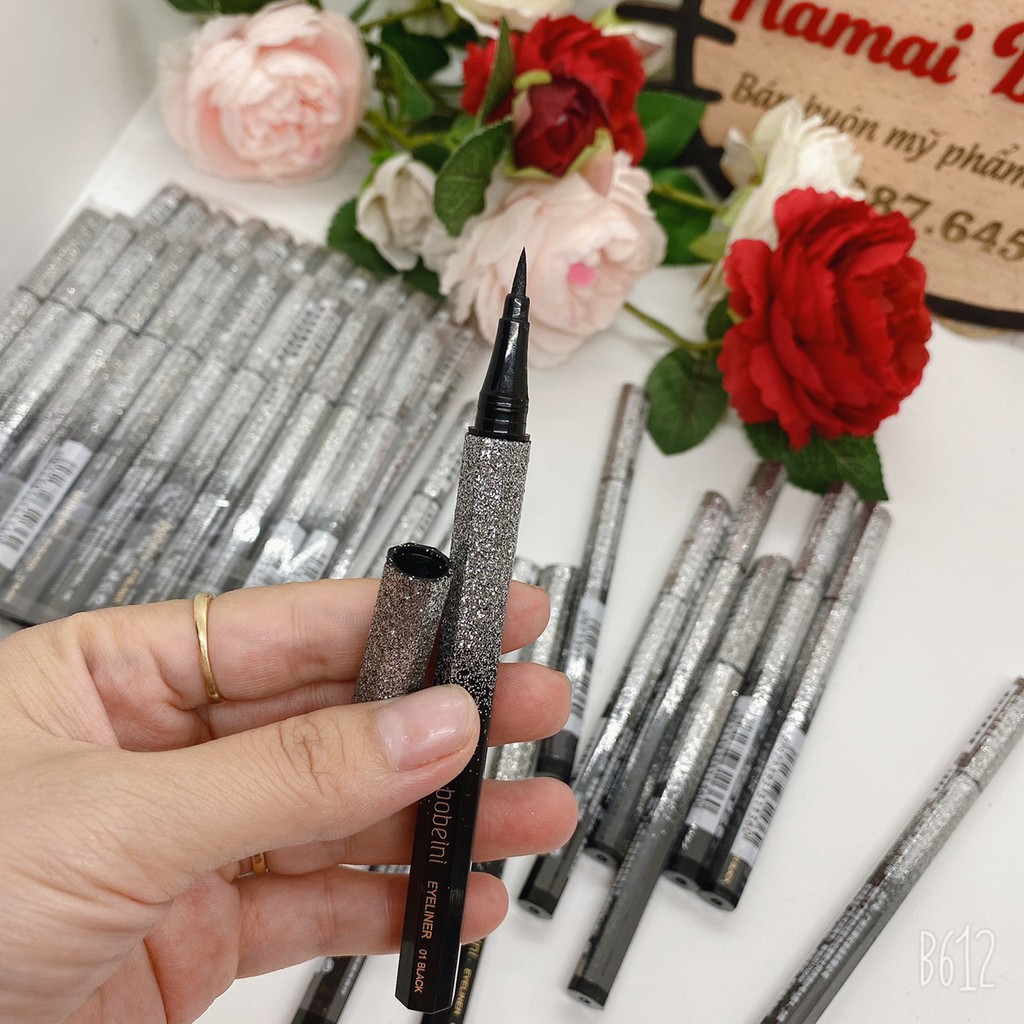Bút Dạ Kẻ Mắt Vỏ Nhũ Lấp Lánh