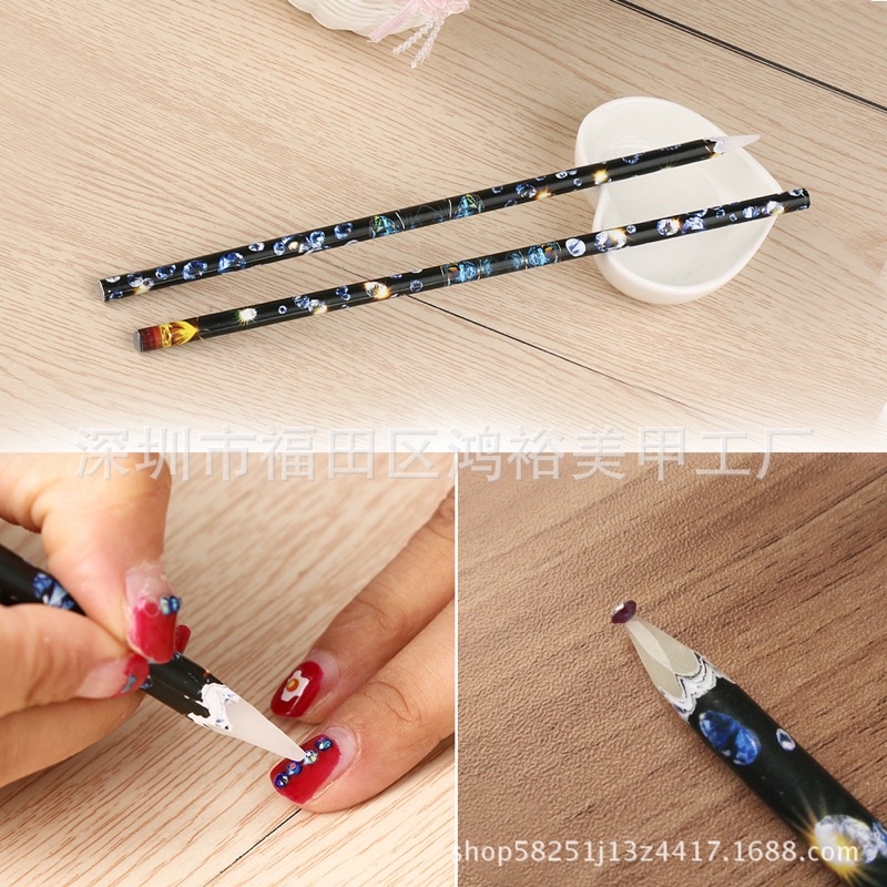 Bút chấm đá nail