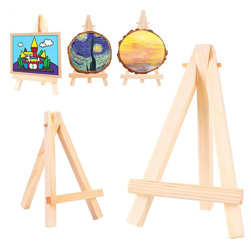 Giá Đỡ Ba Chân Mini Hình Tam Giác Bằng Gỗ Dùng Trưng Bày Thẻ / Điện Thoại / Tranh Vẽ Để Bàn