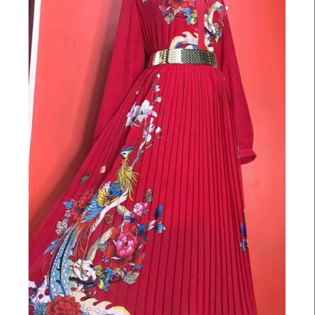 Đầm thiết kế