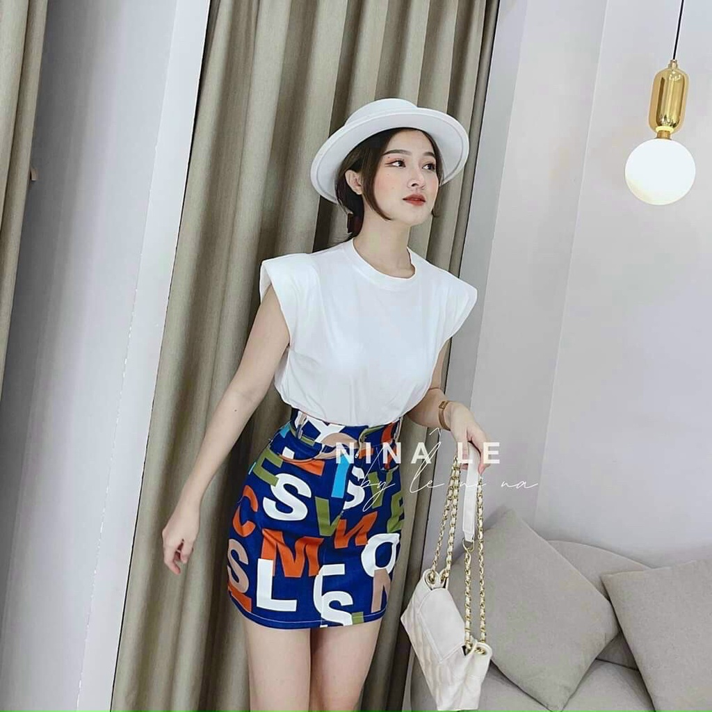 Set Áo Và Chân Váy Ôm In Họa Tiết Chữ