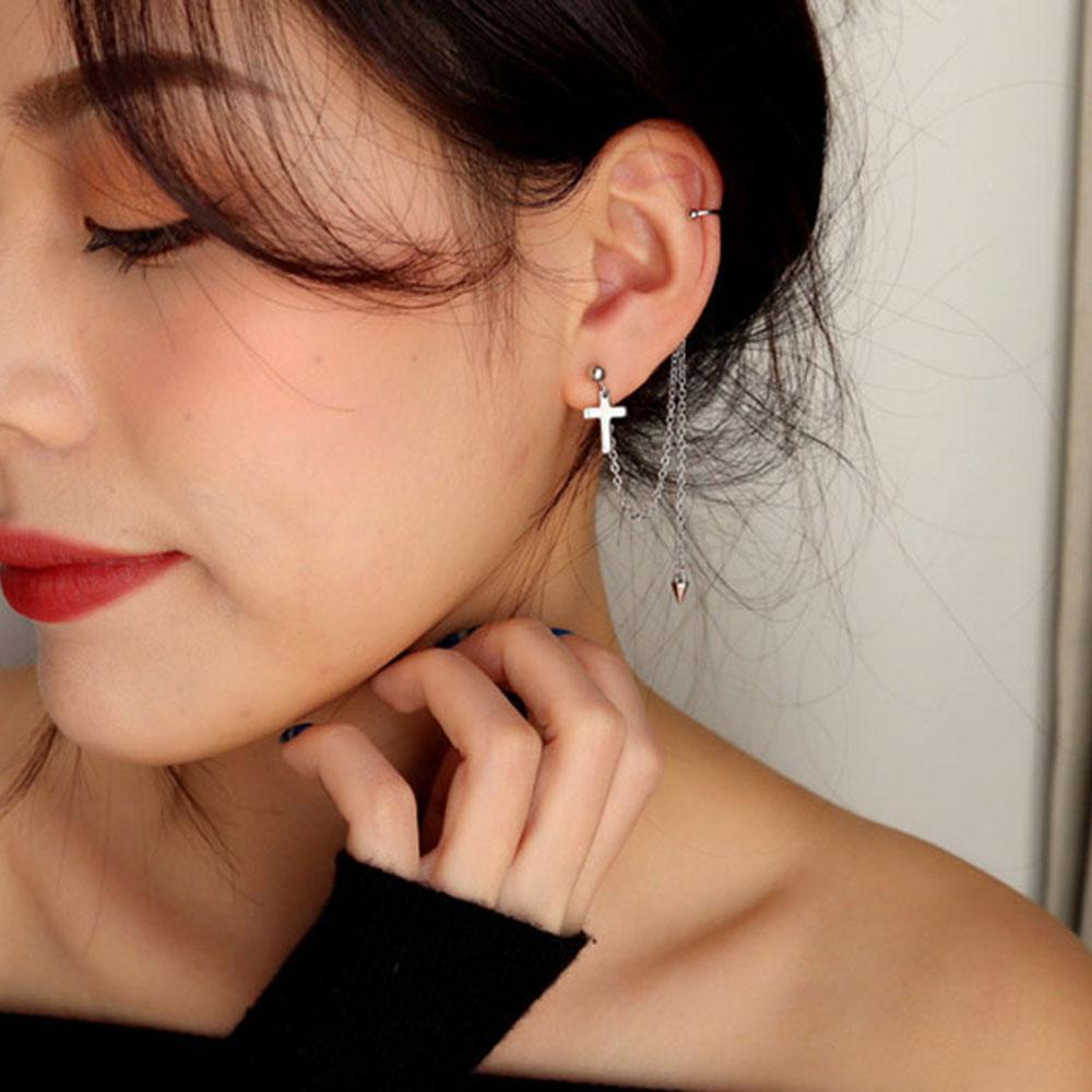 Bông Tai Tua Rua Dáng Dài Hình Thánh Giá Độc Đáo Thời Trang