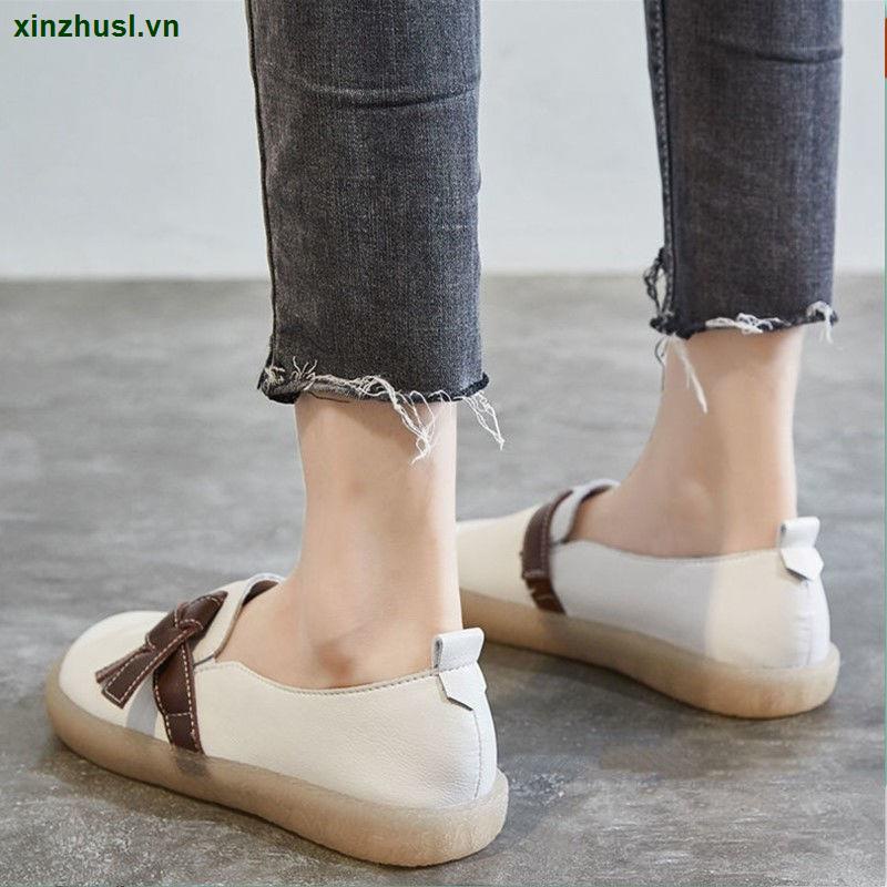 Giày búp bê da mềm đế bằng màu trắng thời trang mùa thu 2021 cho nữ