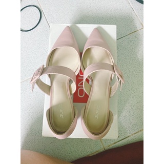 giầy juno size 38