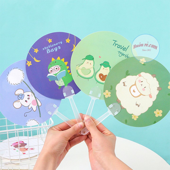 Quạt cầm tay mini hình tròn hoạt hình bằng nhựa nhiều họa tiết cute, xua tan nắng hè –Buôn rẻ 01092