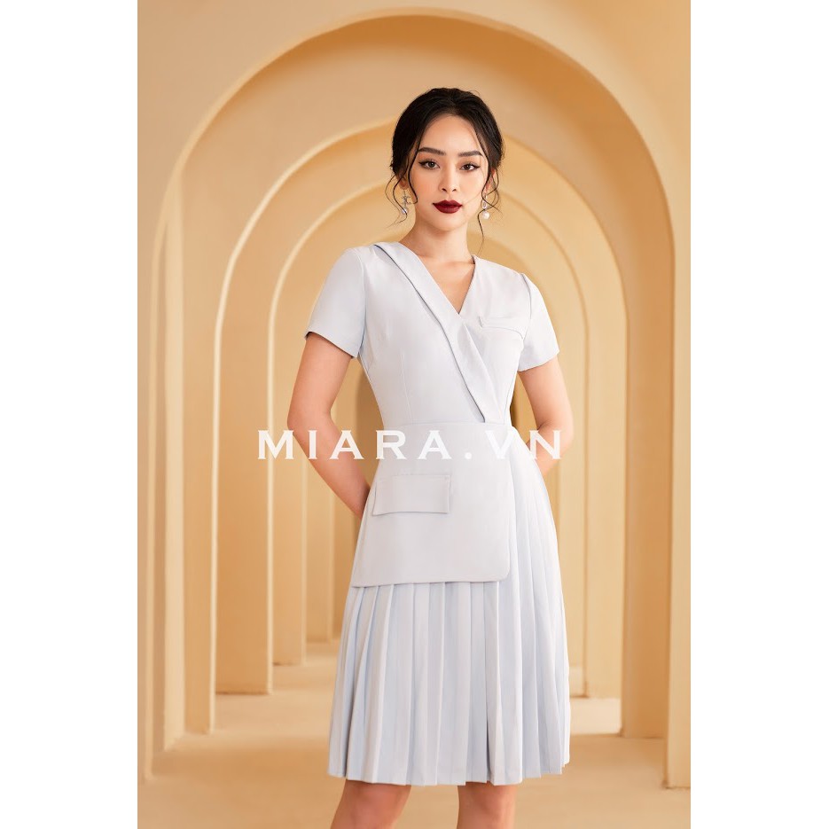 Đầm công sở cổ vest MIARA thiết kế tùng dập ly trẻ trung, tay ngắn, có túi DT14