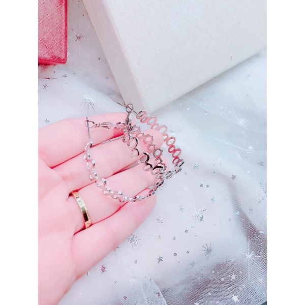 bông tai khoen tròn gồm nhiều vòng tròn gộp lại