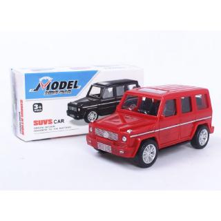 Trang trí xe SUV 7 chỗ đỏ nhỏ