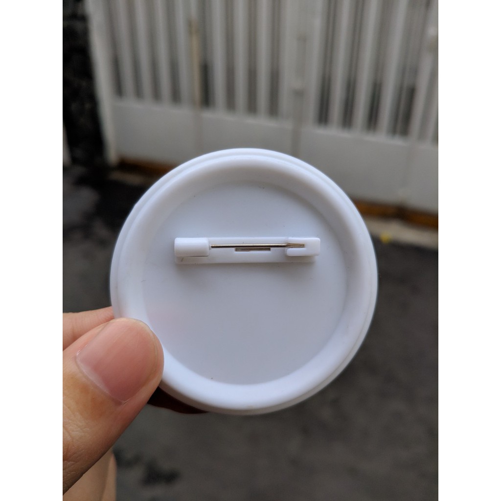 10 Phôi huy hiệu 5.8cm mặt lưng nhựa - ghim gài cố định
