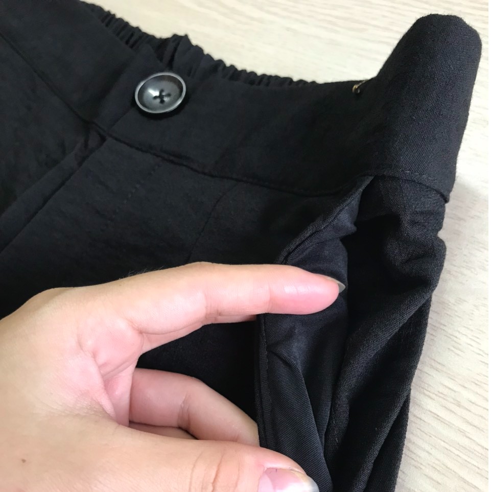 [QUÀ TẶNG LÀ DÂY BUỘC TÓC NHÉ] Quần Baggy vải đũi 9 tấc màu Đen / Kem - Form đứng dáng - chất liệu đũi xước mát mẻ | BigBuy360 - bigbuy360.vn