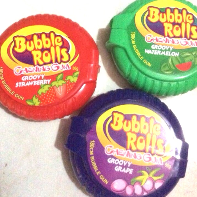Kẹo cao su cuộn Hubba Bubble rolls