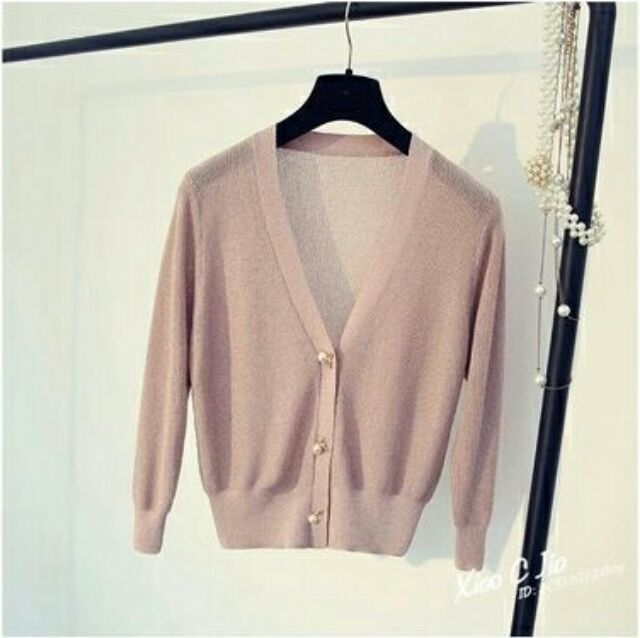 - Áo cardigan nhũ thời trang