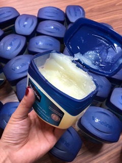 Dưỡng vaseline Mỹ