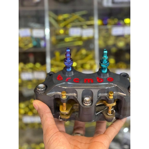 Ốc dầu 2 tầng brembo.