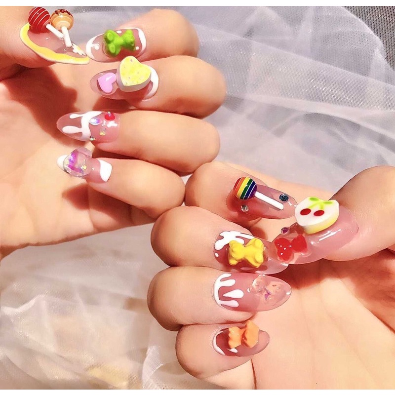 Nail box móng up móng tay giả thiết kế