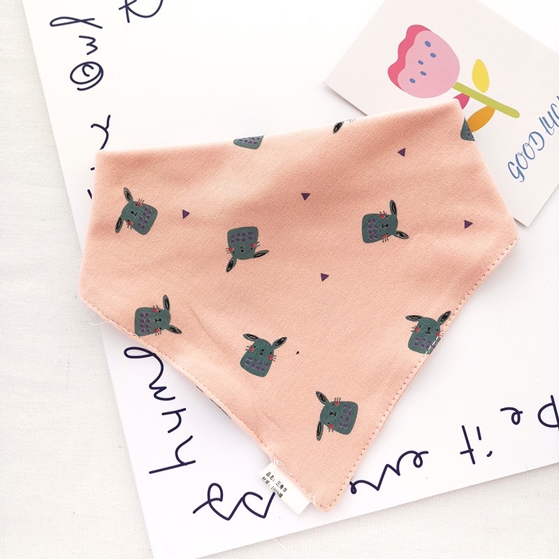 Khăn tam giác cotton siêu thấm hút in hình hoạ tiết cho bé
