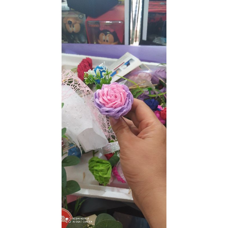 Hoa hồng giấy nhún 1 bông có cành có lá cỡ 7cm