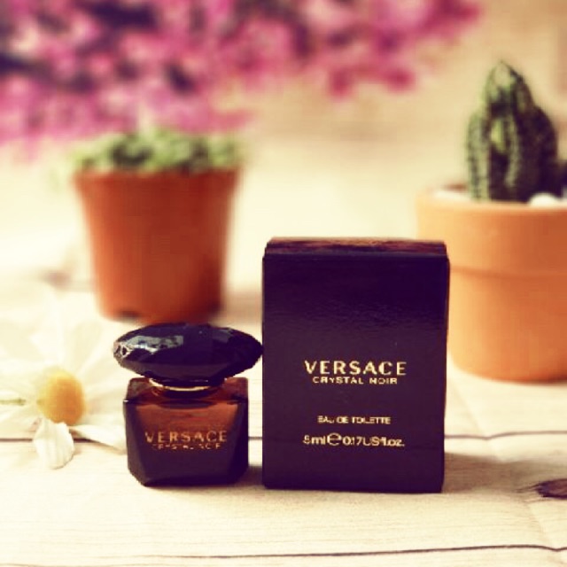 Sản phẩm chính hãng - nước hoa mini xách tay vesace săn sale