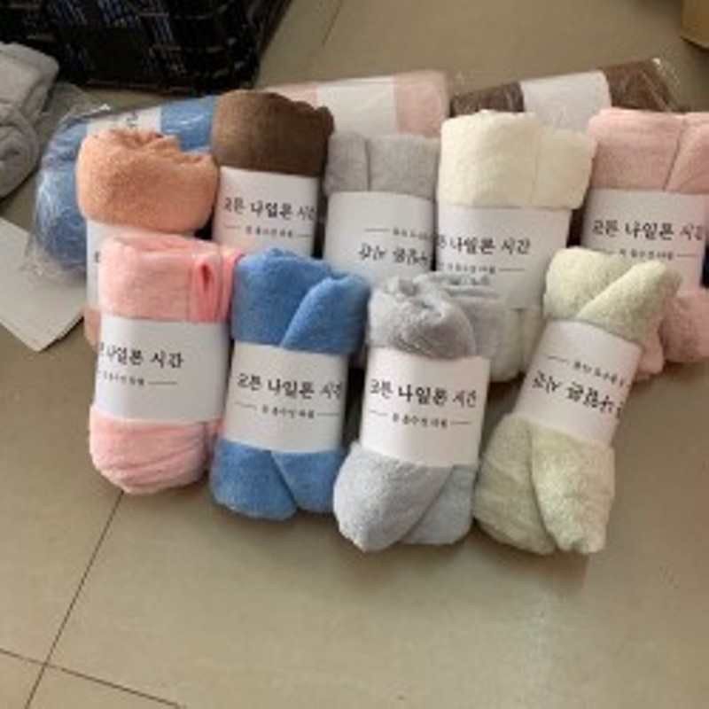 Tất nữ đi nắng