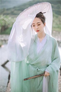Nón cổ trang đấu lạp trắng hoặc đen