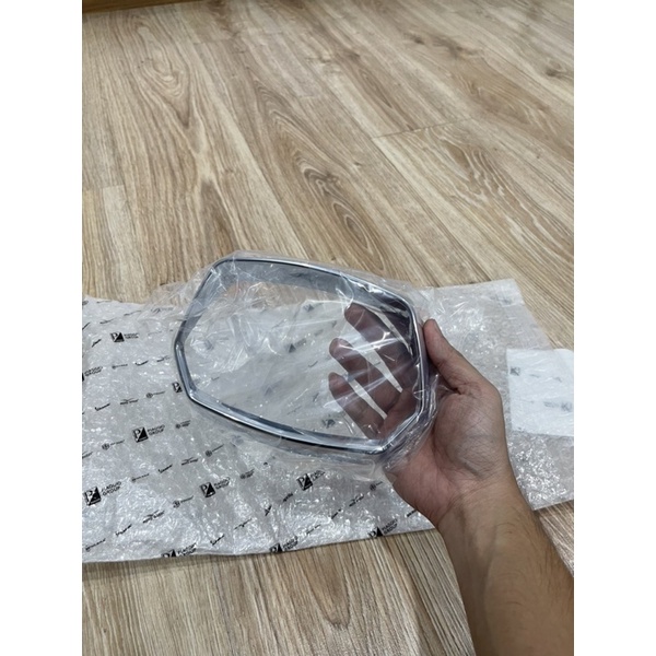 Viền đèn vespa Sprint zin màu crom