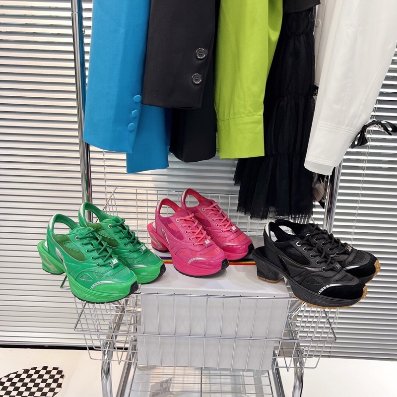 Giày thể thao nữ hở gót có quai thiết kế mới 2022 thương hiệu Untitlab cao cấp êm chân thoáng khí