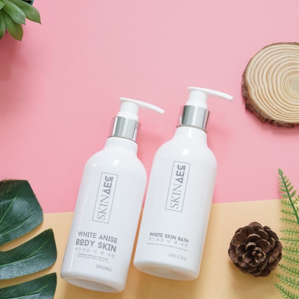Sữa tắm kích trắng than hoạt tính Skin ACE Hàn Quốc