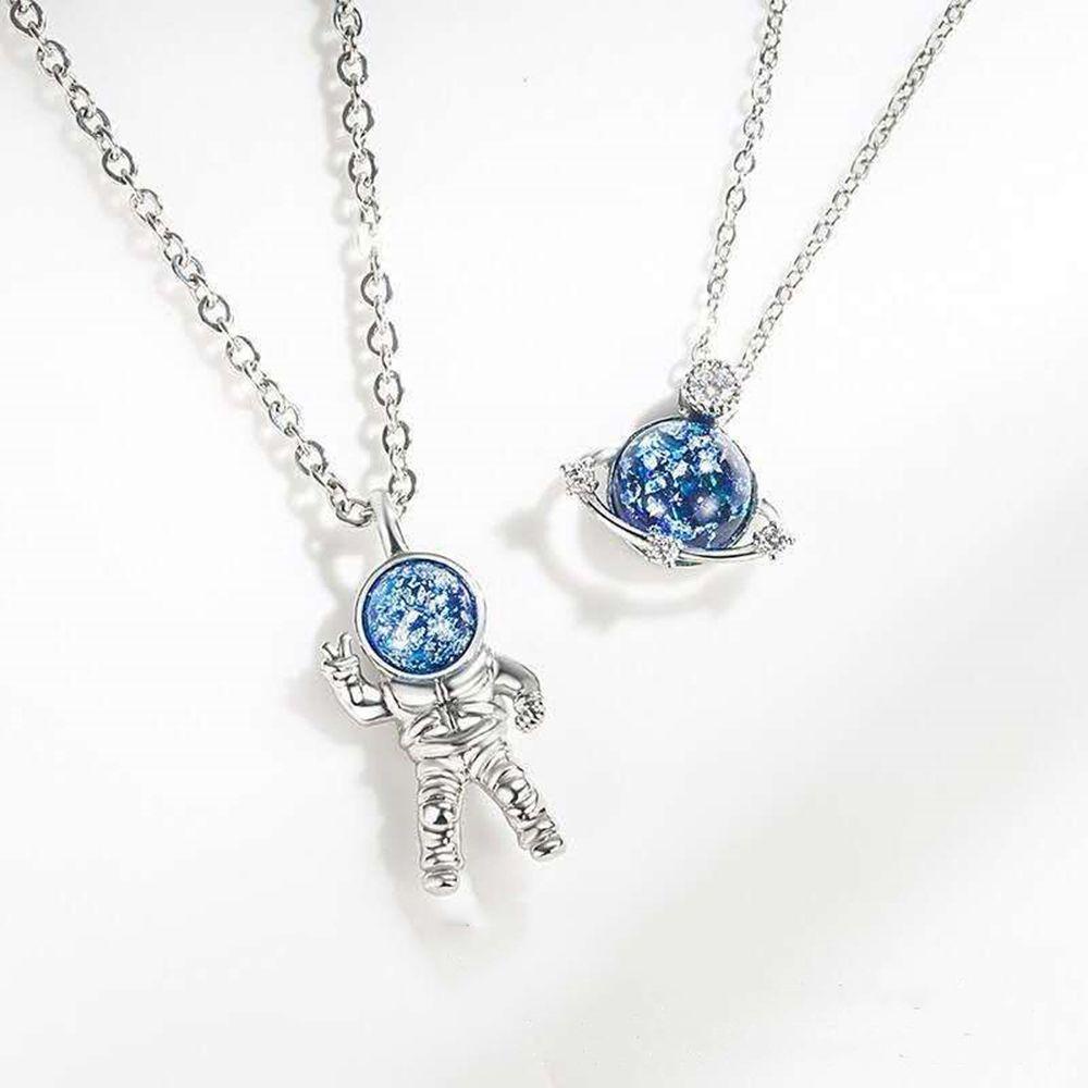 Vòng cổ Mặt Hình Phi Hành Gia Sáng Tạo Cho Nam Nữ