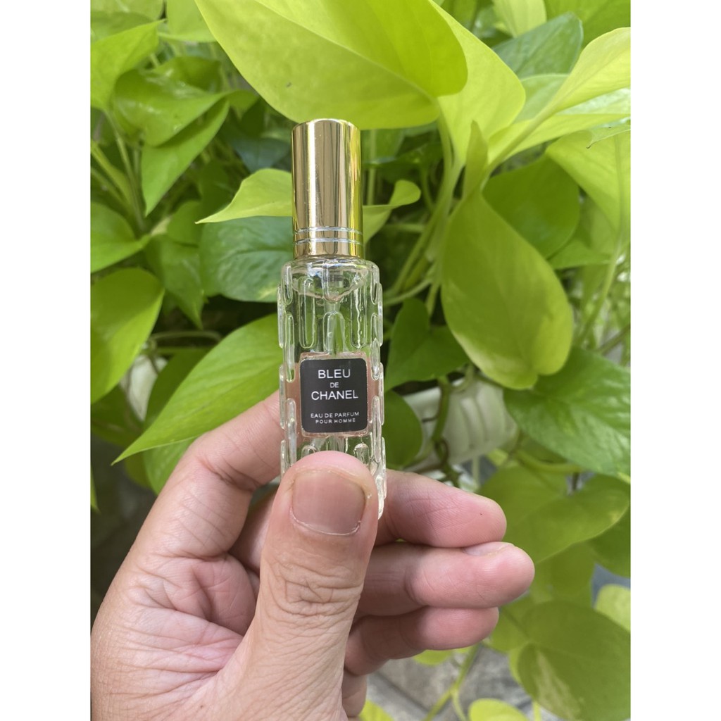 Nước hoa Nam Bleu de Chanel Eau de Parfum dạng xịt chỉ với 20ml mùi gợi cảm sang trọng tinh tế | BigBuy360 - bigbuy360.vn